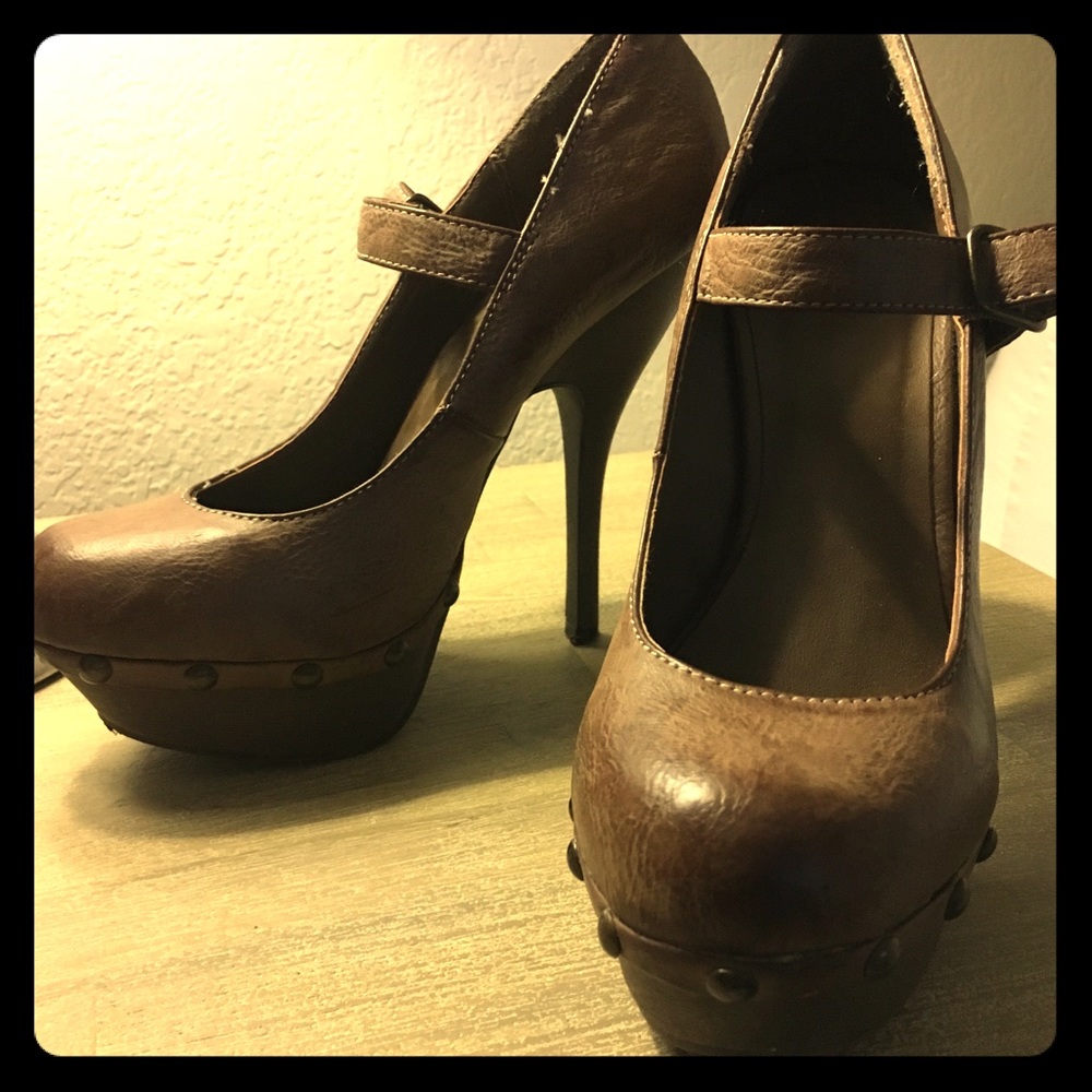 Beautiful pumps